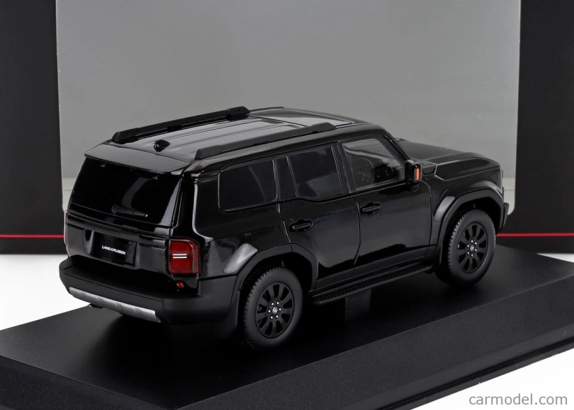 Kyosho Toyota Land Cruiser 250 Zx Rhd 2024 - disky 18" 1:43 Black