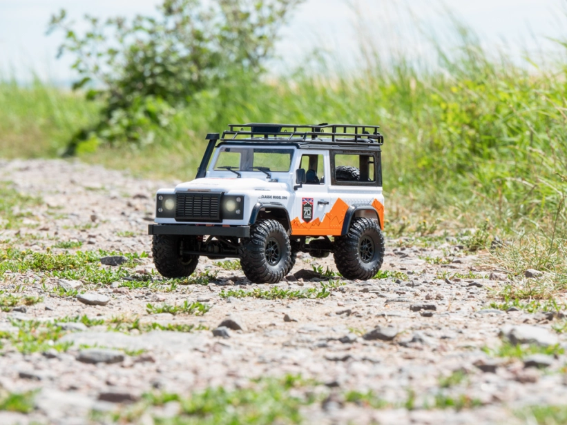 RC auto Land Rover Trail 1/12 RTR 4WD, bílá + náhradní baterie