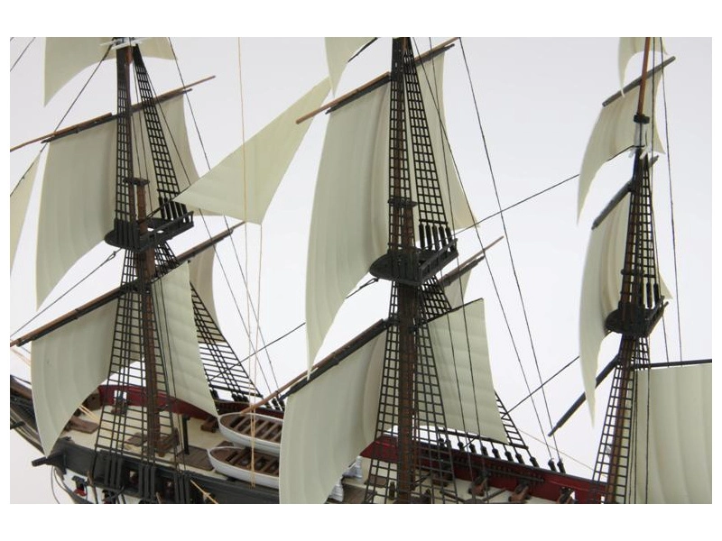 Zvezda French Frigate „Acheron“ (1:200)