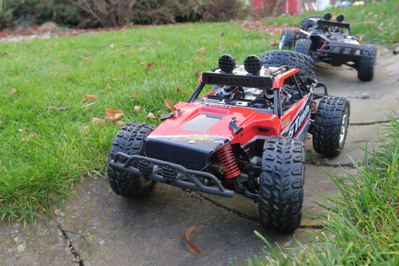 RC auto buggy Subotech, čierna