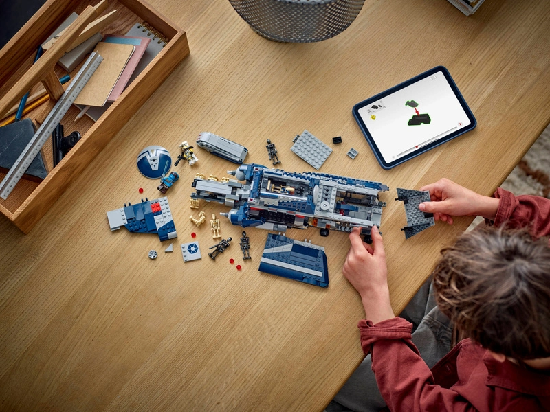 LEGO Star Wars - MTT™ Separatisti z bitky o Feluciu