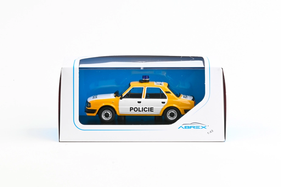 Abrex Škoda 120L (1984) 1:43 – Polícia ČR