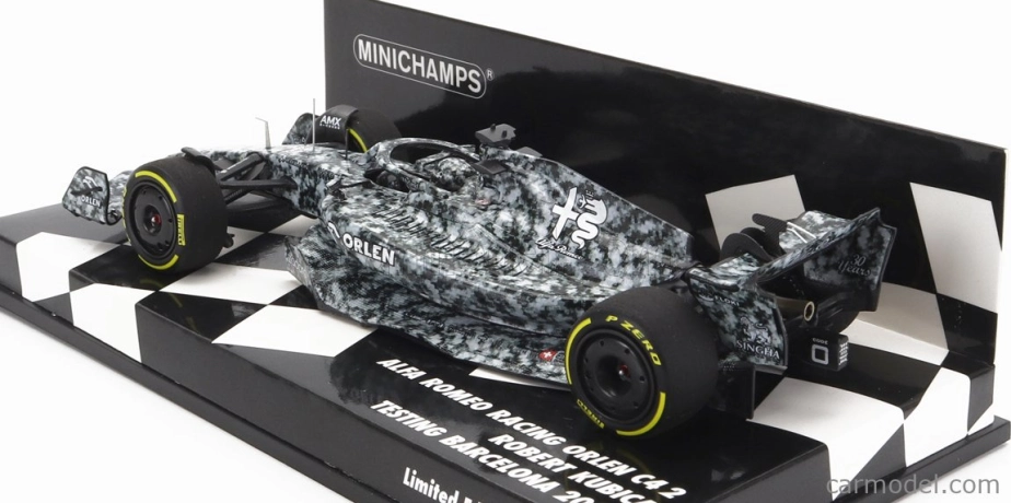 Minichamps Alfa romeo F1 C42 Team Orlen Racing N 88 1:43, bíločerná
