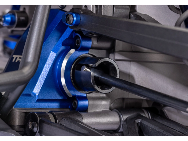 RC auto Traxxas X-Maxx 8S Ultimate 1:5 4WD RTR, modré