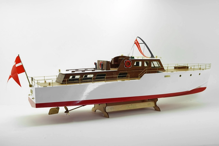DMI Admiral 1:20