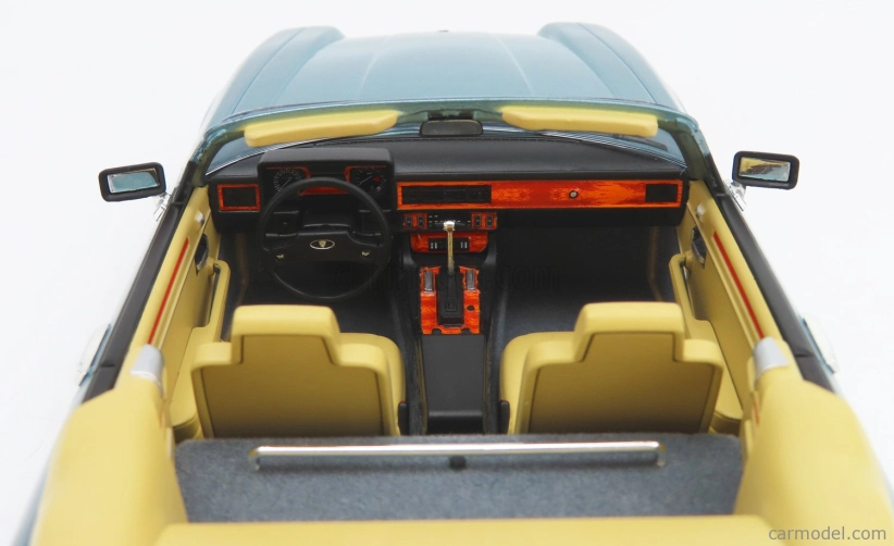 Norev Jaguar Xj-s Cabriolet 1988 1:18 Svetlo modrá