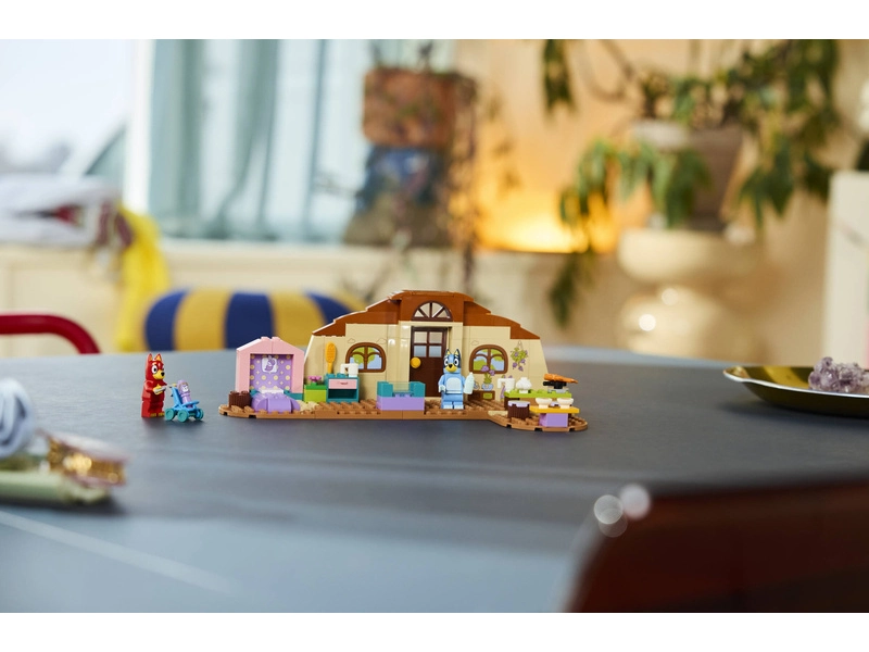 LEGO Bluey - Rusty, Bluey a škola
