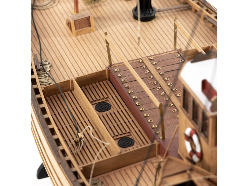 AMATI Fifie rybársky kuter 1850 1:32 kit