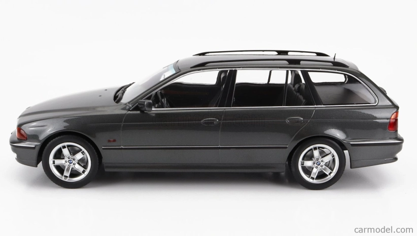 Kk-scale BMW radu 5 540i (e39) Touring Sw Station Wagon 1997 1:18 Grey Met