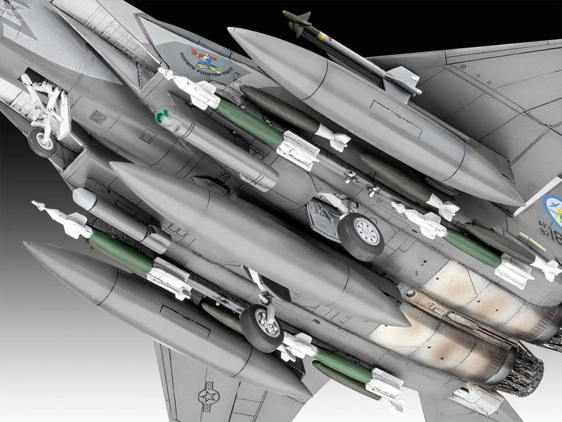 Revell McDonnell F-15E Strike Eagle (1:72)