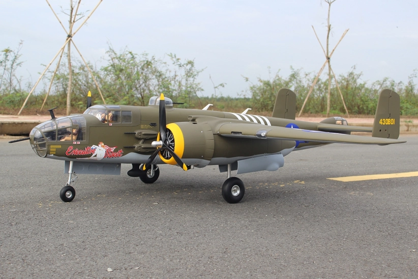 RC letadlo Mitchel B-25 2,41m (Zatahovací podvozek)