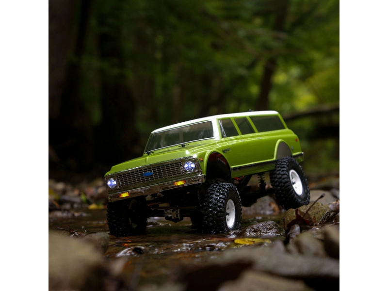 Vaterra Chevy Suburban 1972 Ascender-S 1:10 4WD RTR