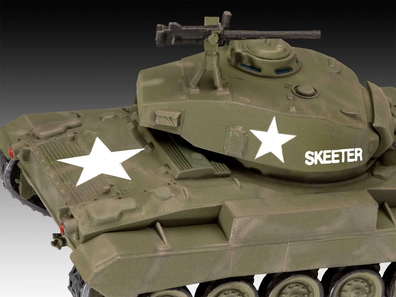 Revell M24 Chaffee (1:76) (súprava)