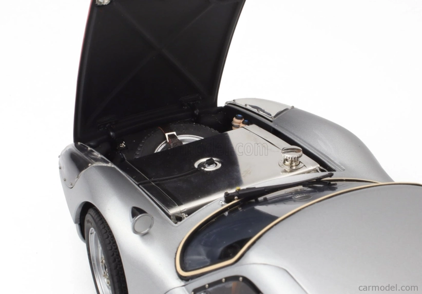 Cmc Porsche 904 Carrera Gts Ch.904-025 N 26 Silverstone International Grand Touring 1964 Innes Ireland 1:18 Silver Red