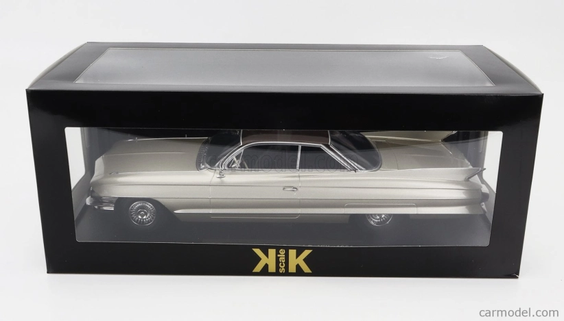 Cadillac Series 62 Coupe Deville 1961 v mierke 1:18, béžovo hnedý