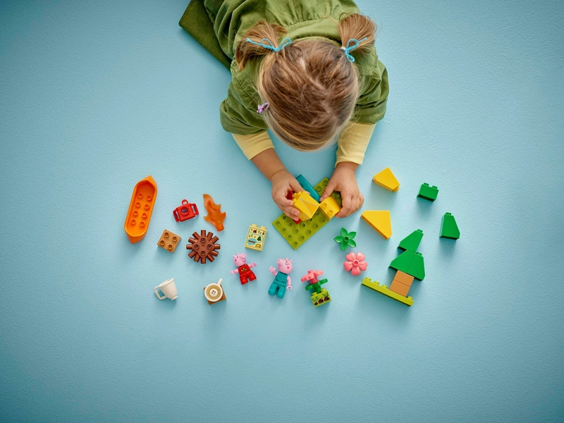 LEGO DUPLO - Prasiatko Peppa - Kempovanie