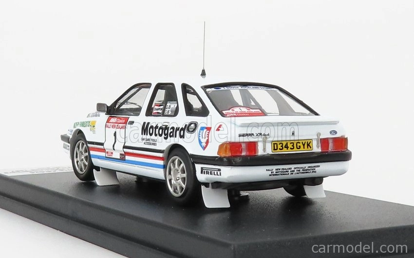 Trofeu Ford england Sierra Xr 4x4 (night Version) N 1 Rally New Zealand 1987 S.blomqvist - B.cederberg 1:43 Bílá