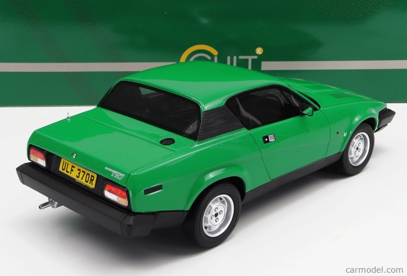 Modely v mierke Cult-scale Triumph Tr7 Coupe 1979 1:18 Java Green