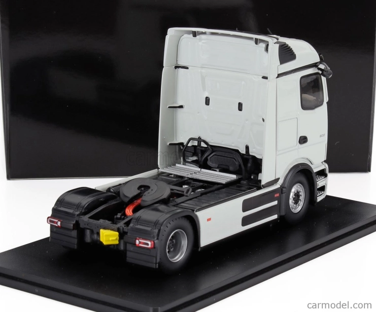 Eligor Mercedes Benz E-actros 600 ťahač 2-assi 2025 1:43 biely