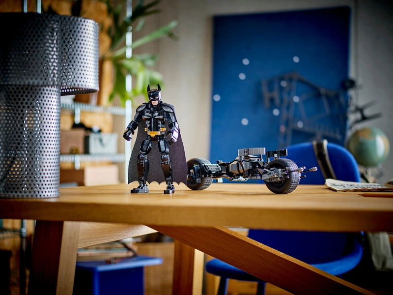 LEGO Batman - Sestavitelná figurka: Batman™ a motorka Bat-Pod