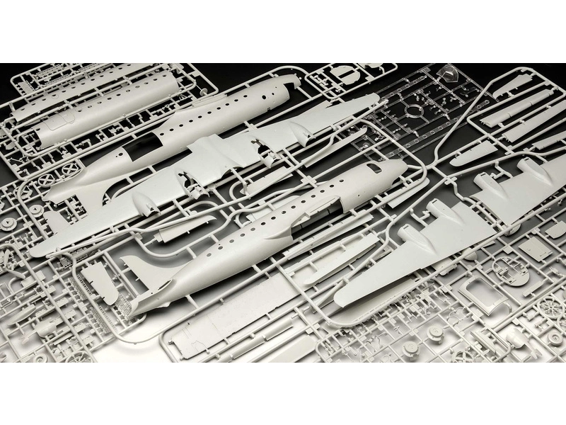 Revell Berliner Luftbrücke 75. výročie (1:72) (darčeková súprava)