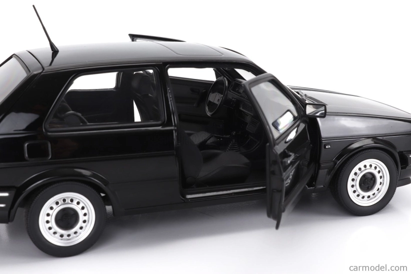 Norev Volkswagen Golf Ii Cl 1988 1:18 čierny