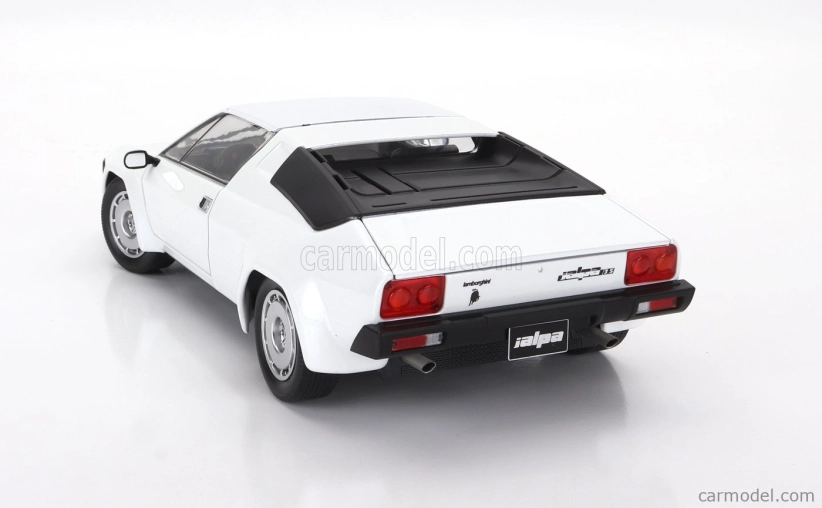 Lamborghini Jalpa 3500 1982 v mierke 1:18 biela