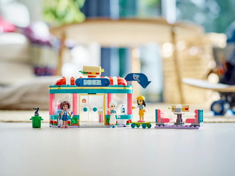 LEGO Friends - Bistro v centre mesta Heartlake