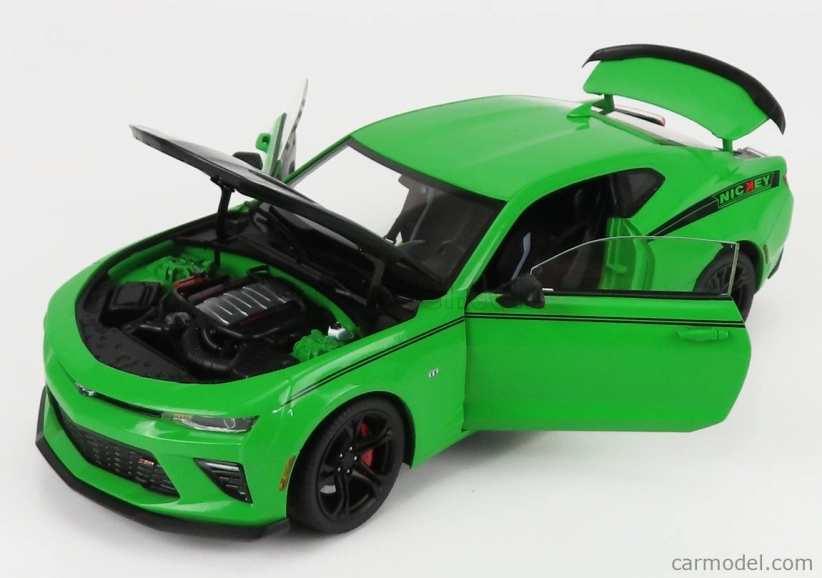 Autoworld Chevrolet Camaro Ss 1le Nickey Coupe 2017 1:18 Zelená čierna