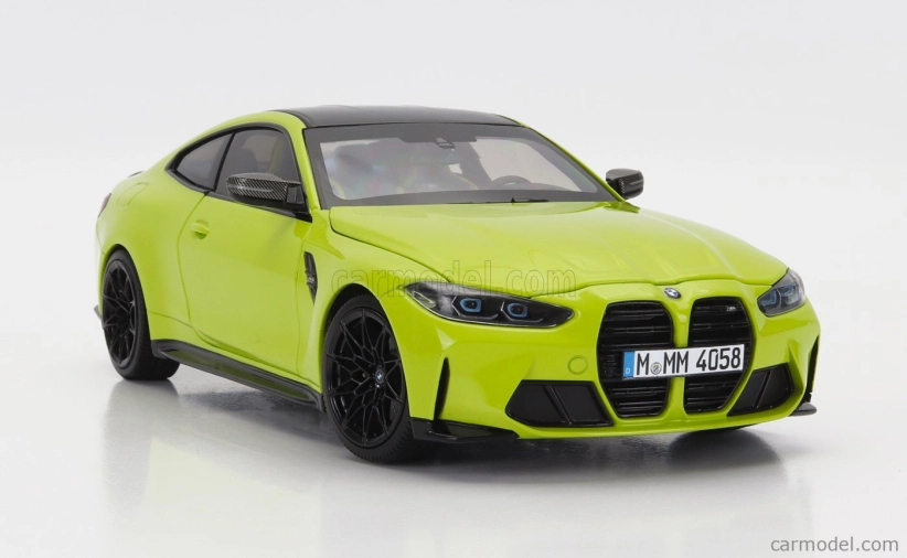 Minichamps BMW radu 4 M4 (g82) 2020 1:18 žltá čierna