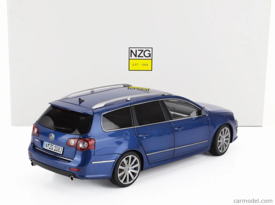 Nzg Volkswagen Passat Variant R36 V6 Sw Station Wagon 2010 1:18 Blu Biscaglia - Modrá