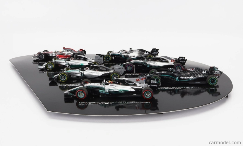 Minichamps Mercedes gp F1  Set 7x Lewis Hamilton World Champion - Mclaren Mp4/23 N 22 2008 - W05 Amg Petronas N 44 2014 - W06 Amg Petronas N 44 2015 - W08 N 44 2017 - W09 N 44 2018 - W10 N 44 2019 - W11 N 44 2020 1:43 Stříbrná Černá