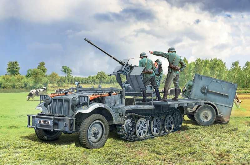 Italeri Truck Sd.kfz. 10/4 With Flak 30 And Crew Military 1945 1:35 /