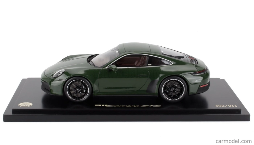 Spark-model Porsche 911 992-2 Carrera Gts Coupe Cuarenta Edition 2024 - Con Vetrina - With Showcase 1:18 Zelená