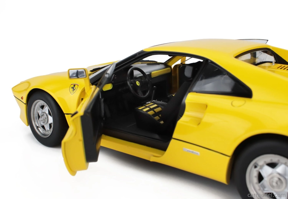 Ferrari 288 Gto 1984 v mierke 1:12 žltá