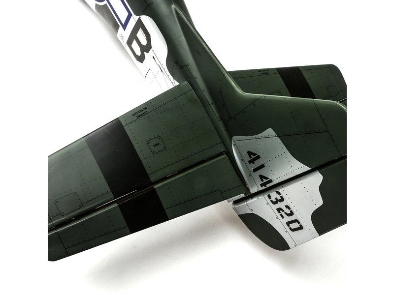 Hangar 9 P-51D Mustang 1,8m 20cc ARF
