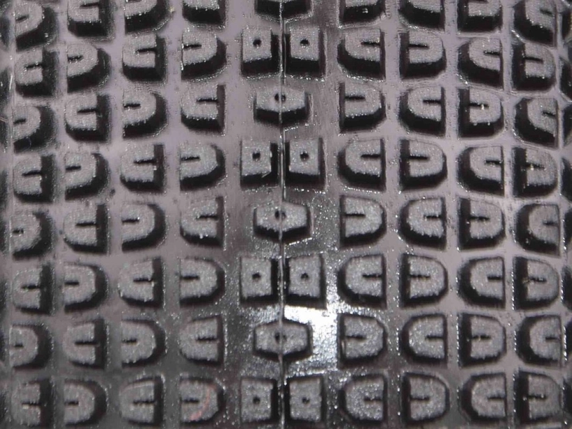 TPRO 1/8 OffRoad Racing guma KEYLOCK – ZR Super Soft T4 zmes 4 ks