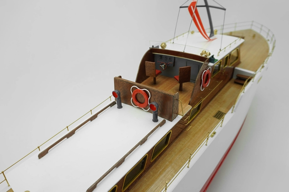 DMI Admiral 1:20
