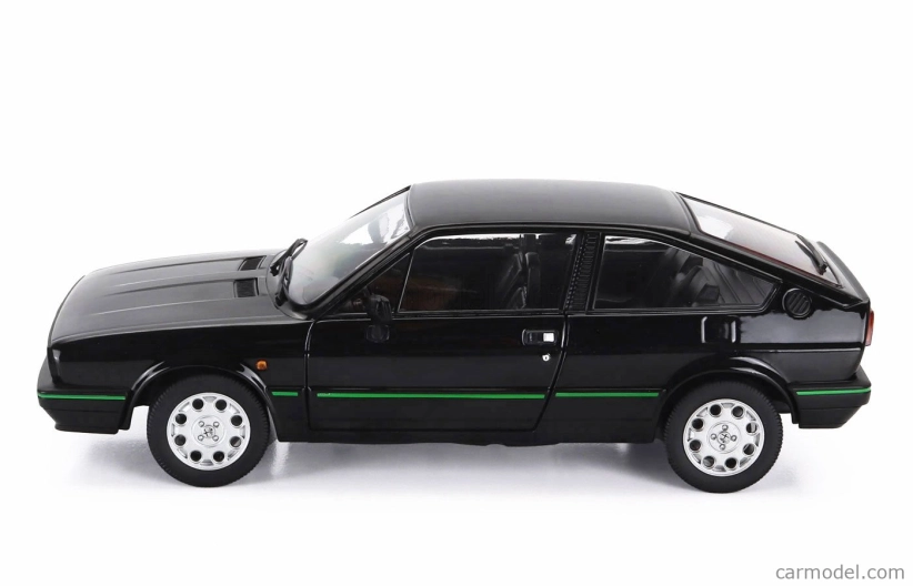 Mitica-diecast Alfa romeo Alfa Romeo Sprint 1.5 Quadrifoglio Verde 1983 1:18 Nero Black