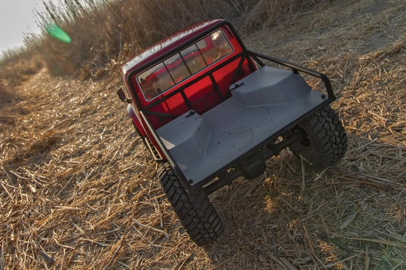 Element RC – Enduro Trail Truck RTR s karosériou (červená)