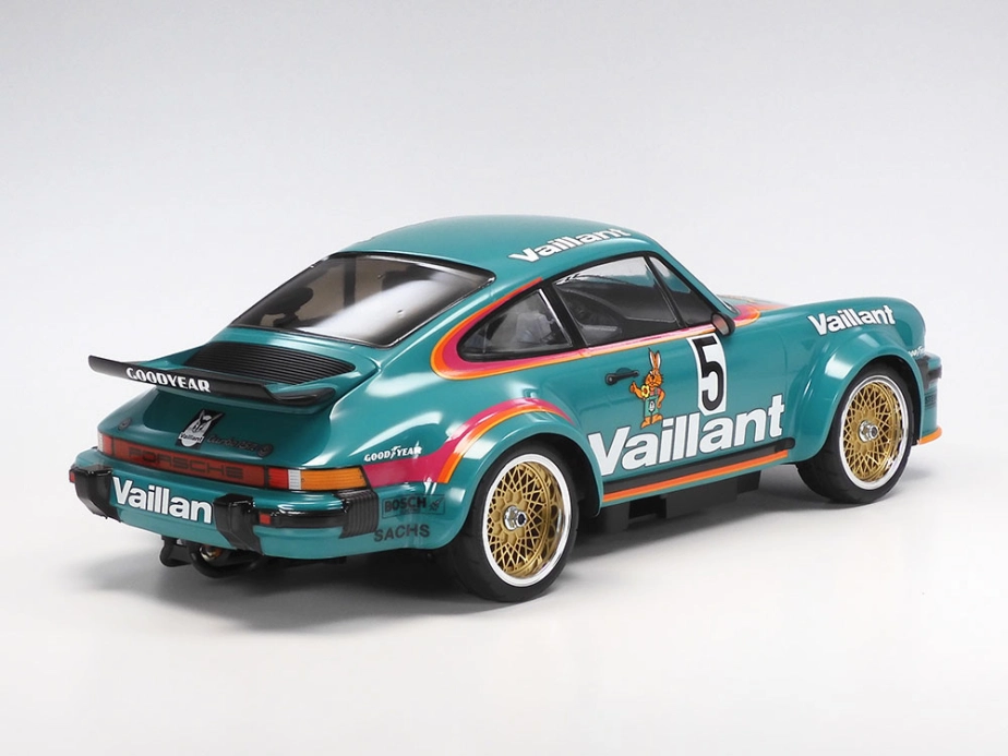 RC auto Tamiya Porsche 934 (1976) 50th Anniversary