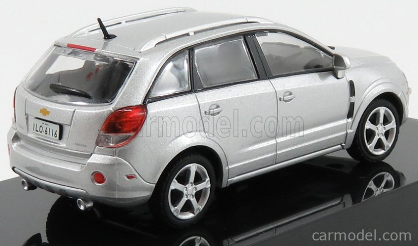Edicola Chevrolet Captiva 2008 - Opel 1:43 strieborná