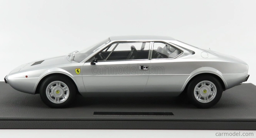 Topmarques Ferrari Dino 308 Gt4 Coupe 1973 1:12 Strieborná