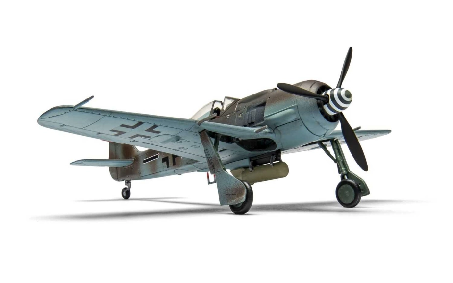 Classic Kit letadlo A02066A - Focke-Wulf Fw190A-8/F-8 (1:72)