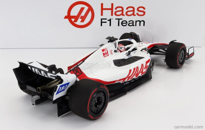Minichamps Haas F1 Vf-22 Ferrari Team Haas N 20 5th Bahrain Gp 2022 Kevin Magnussen 1:18 Biela čierna červená