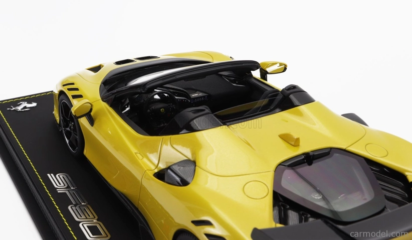 Bbr-models Ferrari Sf90 Xx Stradale Spider 2024 - Con Vetrina - With Showcase 1:18 Giallo Montecarlo - Žlutá S Černou