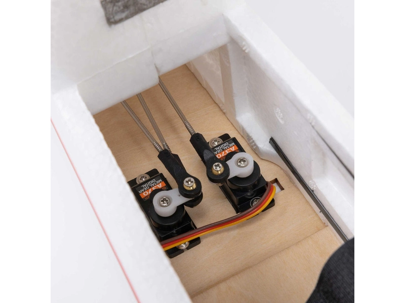 E-flite V1200 1.2m PNP