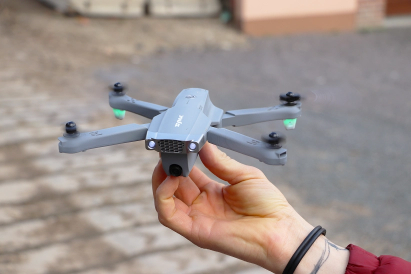 Dron Syma X30 + náhradní baterie