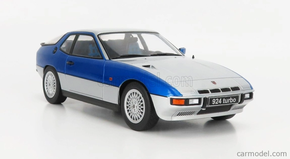 Porsche 924 Turbo Coupe 1986 v mierke 1:18, strieborná modrá met.
