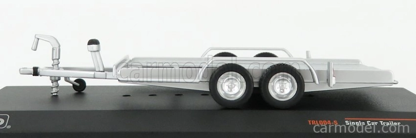 Ixo-models Príslušenstvo Carrello Trasporto Auto - Príves na prepravu áut Strieborné kolesá - auto nie je súčasťou balenia 1:43 Silver Black